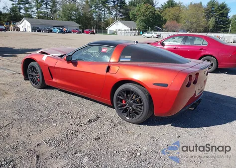 2005 Chevrolet Corvette z USA, uszkodzony, nr VIN 1G1YY24U955131953